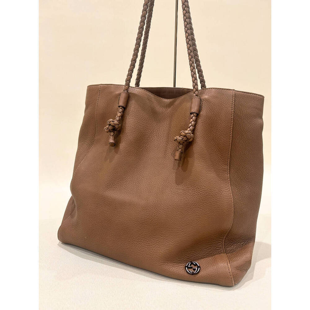 Gucci tote bag distinctive braided handles Brown